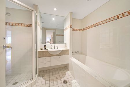 711/2 Quay Street, Haymarket NSW 2000 - Apartment For Rent | Domain - Photo 2
