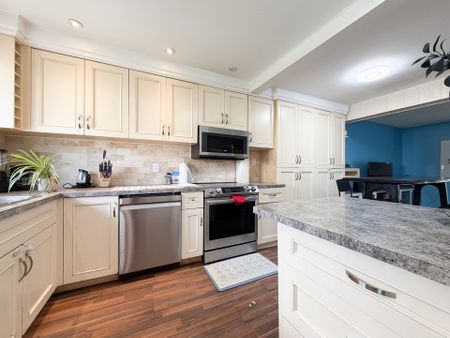 For Lease - 31 Hercules Court, Brampton, Ontario - Photo 3