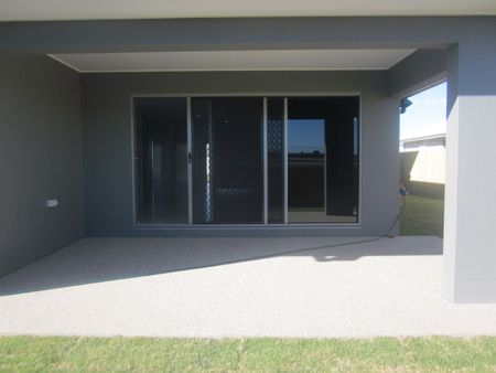 SOUGHT AFTER AREA IN OORALEA - Photo 2