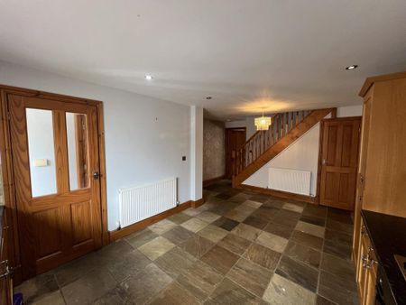 3 bedroom terraced house to rent - Photo 5