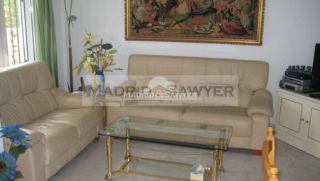 Beautiful 3 bedroom semi-detached house in Campoamor with private pool! - Photo 2