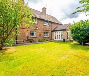 Rawcliffe Grange Farm,1 Northolme Drive - Photo 6