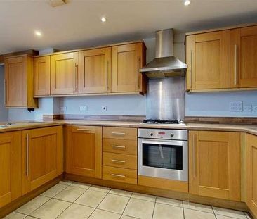 Dorchester Road, Weymouth, DT3 - Photo 6