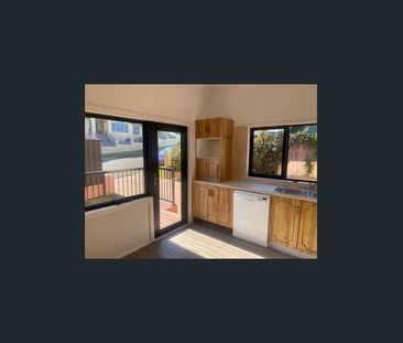 54 Francis Street, Corrimal, NSW 2518 - Photo 4