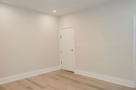 For Lease - 1042 St Clair Avenue Unit# 202, Toronto, Ontario - Photo 4
