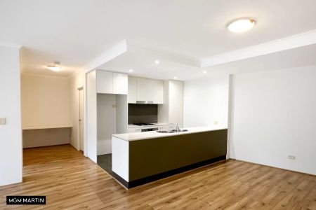 MGM MARTIN – TWO BEDROOM APARTMENT - Photo 4