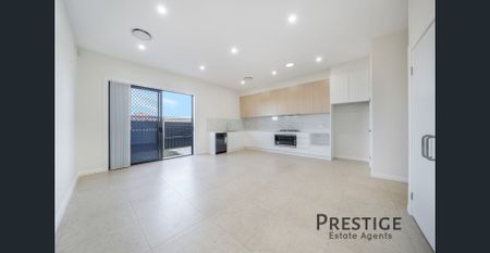 Brand New Luxury Residence in a Sought-After Location - Photo 2