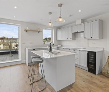 2 bedroom penthouse to rent - Photo 4