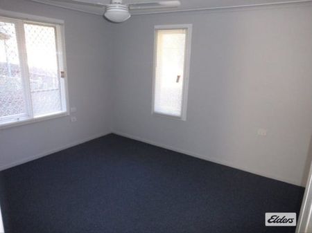 Great Size 4 Bedroom Home - Photo 4