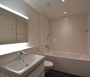 A gem with a view of the green countryside and the Alpstein massif - Photo 6