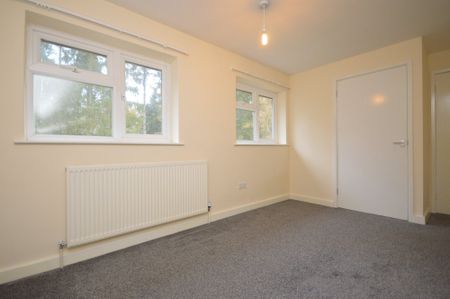 South Pickenham - Photo 4