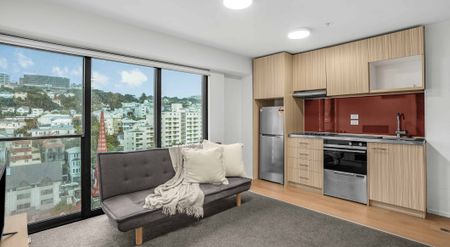 1 Bedroom Apartment - Photo 3