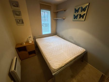 2 bedroom to let - Photo 5