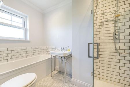 3 bedroom terraced house to rent - Photo 5