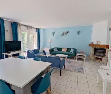 Location Maison 6 pièces 140m² - Photo 2