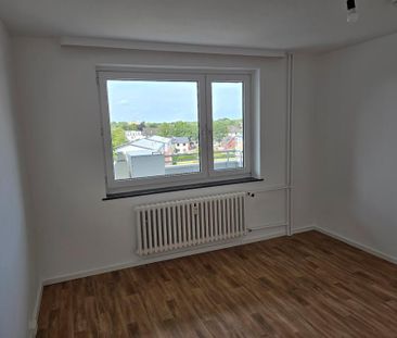 Großzügige 2,5-Zimmer-Wohnung mit ca. 73,73m² Wohnfläche und Loggia - Photo 2