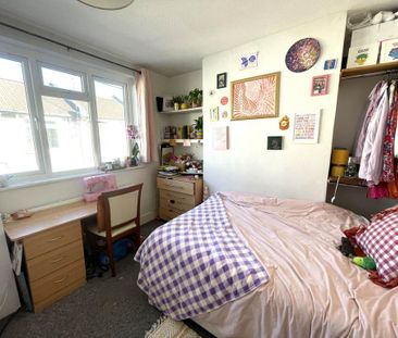 4 bedroom house to rent - Photo 3