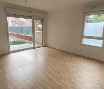 Location Appartement 70m² ARMENTIERES 59280 - Photo 2