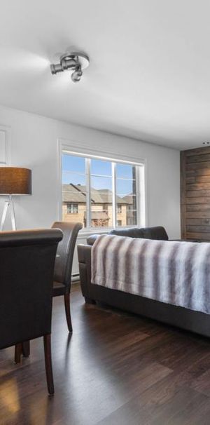 4 1/2 à louer - Photo 1