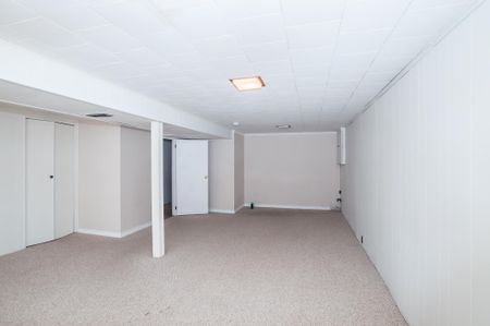 For Lease - 92 Fortrose Crescent, Toronto, Ontario - Photo 4