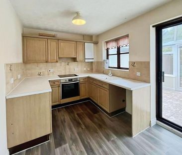 2 bedroom terraced house to rent - Photo 4