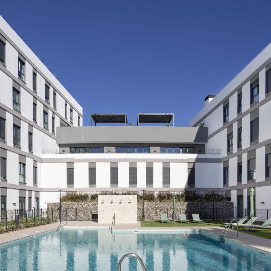 Casa en alquiler en Malaga - Photo 1