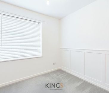 4 bedroom detached house to rent - Photo 5