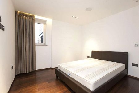 Atrium Apartments, St John’s Wood - Photo 3