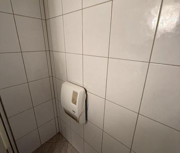 Kleine Kellerwohnung 37,5 m2 1 Zi. + Wohnküche und Bad - Photo 6