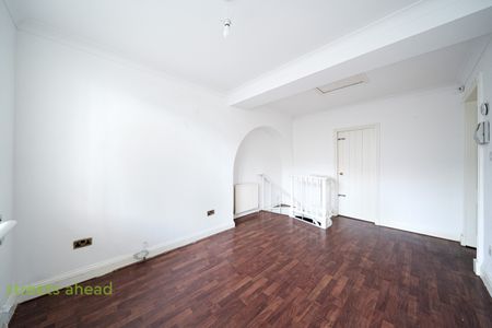 Southbridge Place, South Croydon, Surrey, CR0 - Photo 2