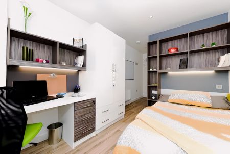 Ensuite - Photo 3