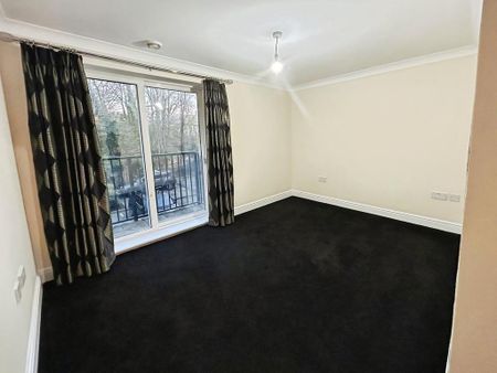2 bedroom flat to rent - Photo 2