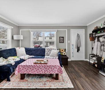 For Lease - 243 Derby Road Unit# LOWER, Fort Erie, Ontario - Photo 1