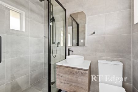 Thinking of selling? Contact our agent - Photo 3