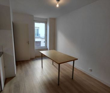 Location Appartement 1 pièce 22m² - Photo 5