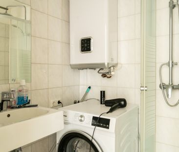 Moderne 2-Zimmer-Wohnung mit Einbauküche in zentraler Lage von Linz - Foto 2