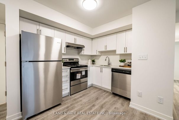 For Lease - 976 Simcoe Street Unit# 510, Oshawa, Ontario - Photo 1