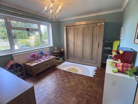 4 bedroom house to rent - Photo 2