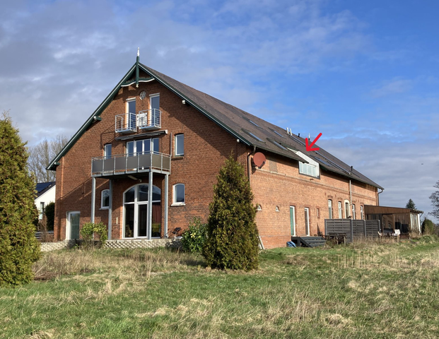 2-4 Zimmer Maisonette-Wohnung im Dachgeschoss in ruhiger Lage von Kirchwerder - Photo 1