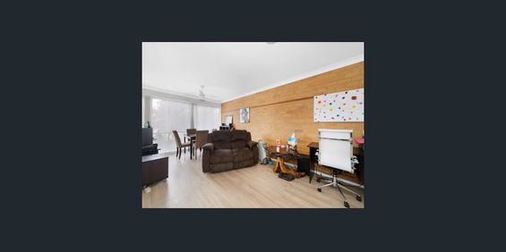 Ideal Townhouse with Space and Practicality - Photo 3