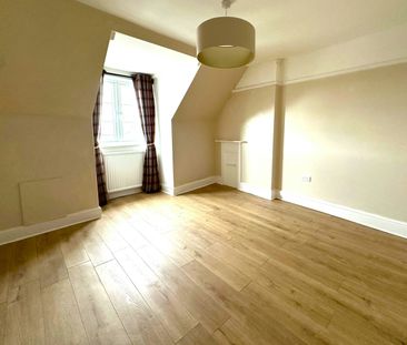 Maisonette to rent on - Photo 4
