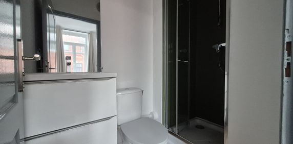 Location Appartement 1 pièce 16m² ROUBAIX 59100 - Photo 2