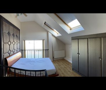 3 Bed Penthouse, Arragon House, E16 - Photo 6