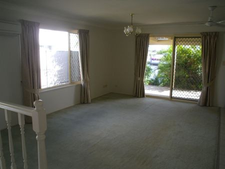 1/17 Pentas Drive, 4507, Bongaree Qld - Photo 2