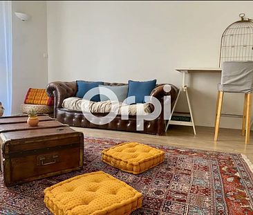 Appartement 2 pièces 58m2 MARSEILLE 8EME 852 euros - Photo 1