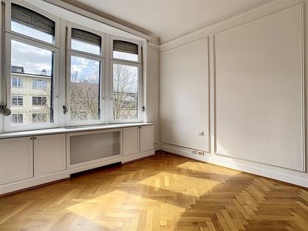 Tout savoir sur cet appartement à Ixelles, à Ixelles - Photo 2