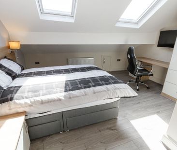 Kensington, Kensington. - Photo 4