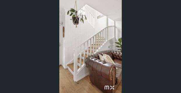 Warm Abode - Photo 1