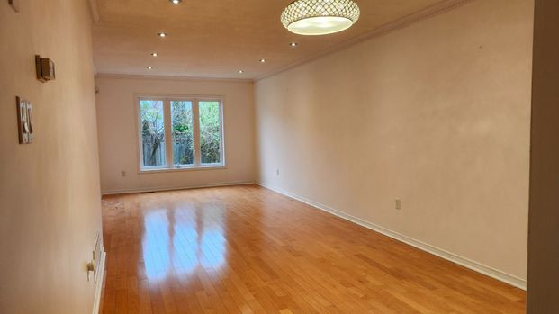 For Lease - 7 Angela Court, Markham, Ontario - Photo 1