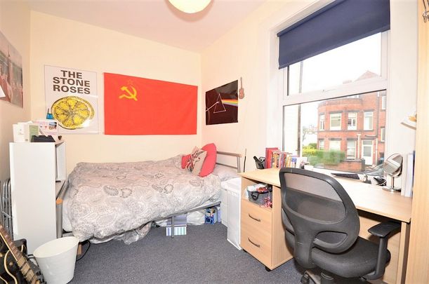 59, Junction Road, Hunters Bar, Sheffield, S11 8XA - Photo 1